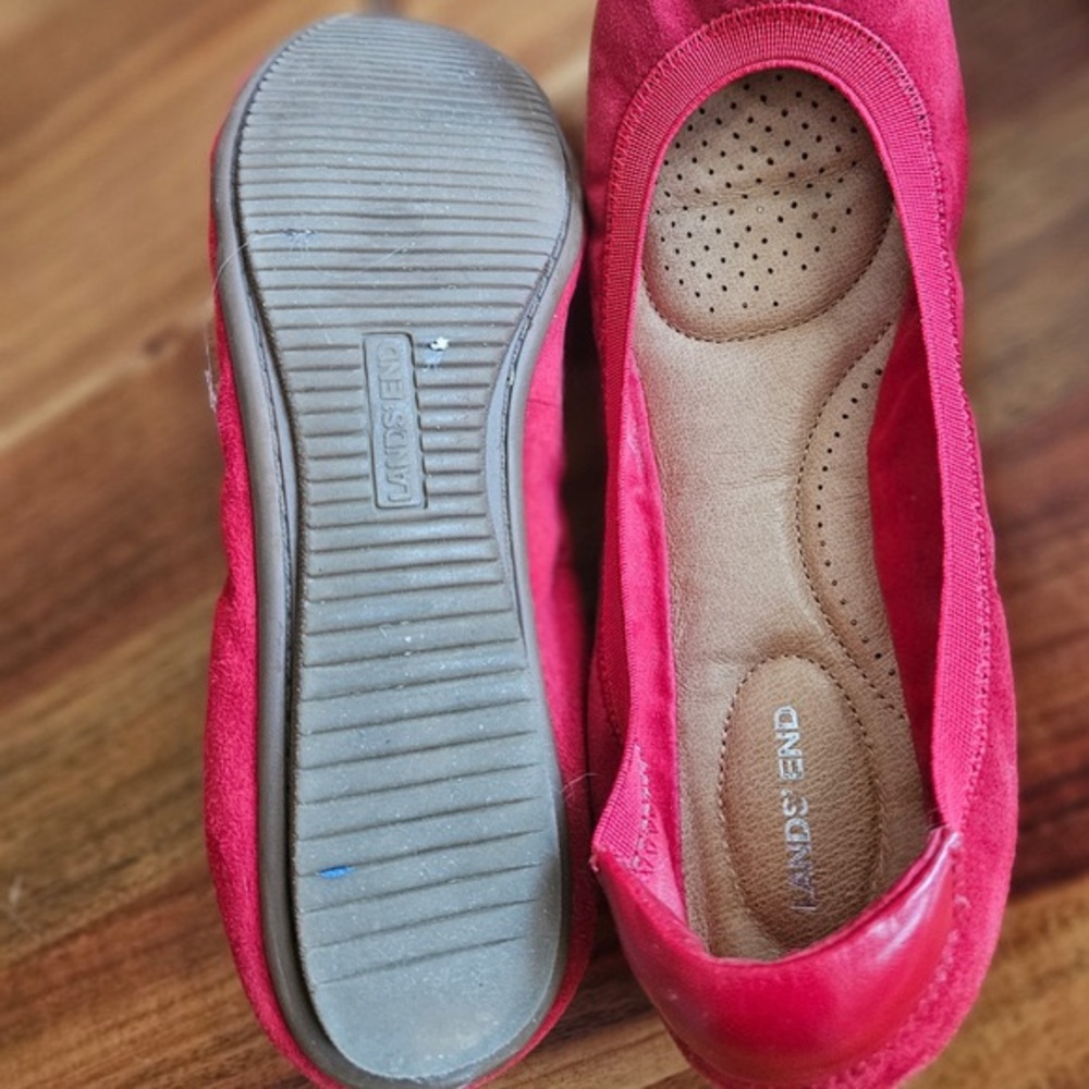 Lands’ End Red Suede Ballet Flats Size 8 - Picture 5 of 5